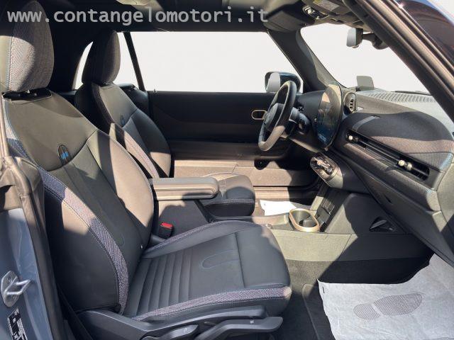 MINI Cooper C Cabrio Cooper C Favoured Cabrio