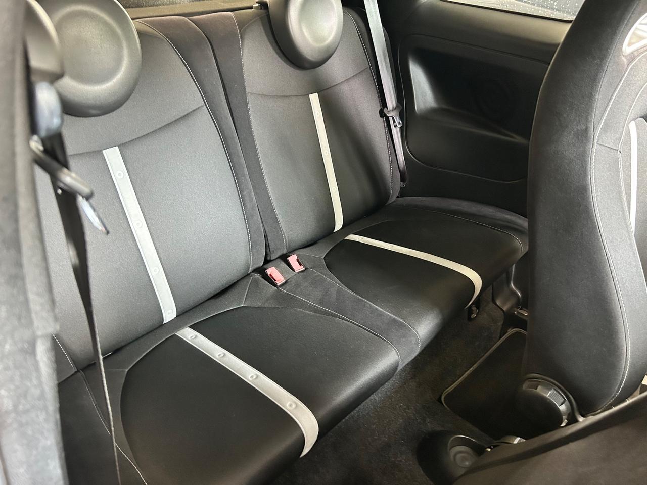 Abarth 500 1.4 Turbo T-Jet Custom