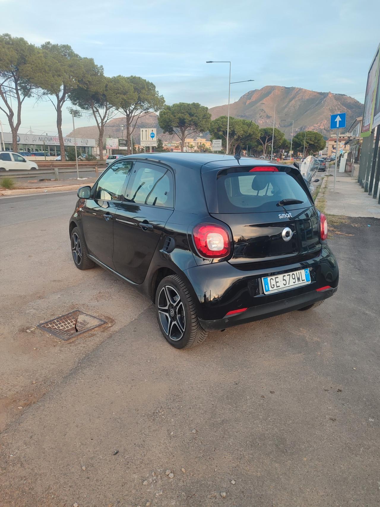 Smart ForFour 70 1.0 Passion