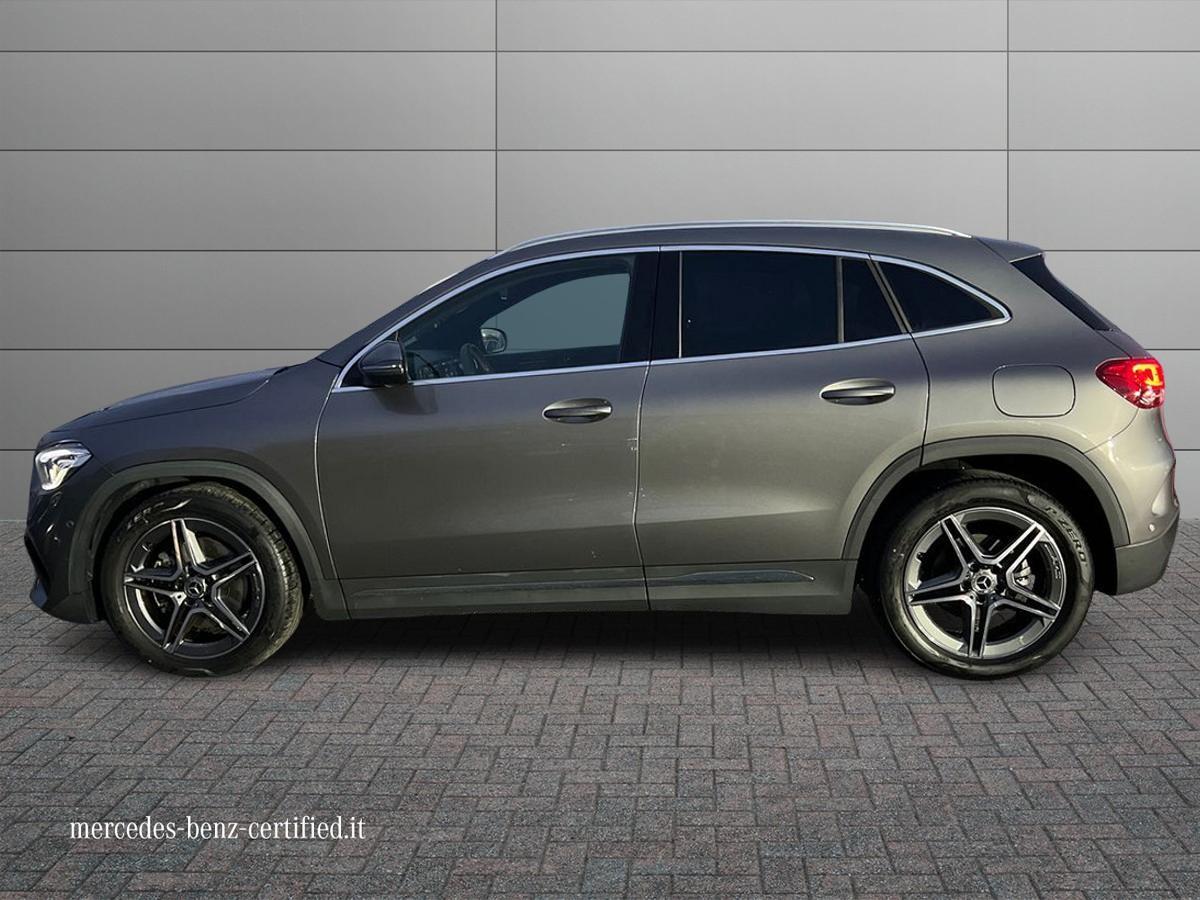 Mercedes-Benz GLA 200 d Premium auto