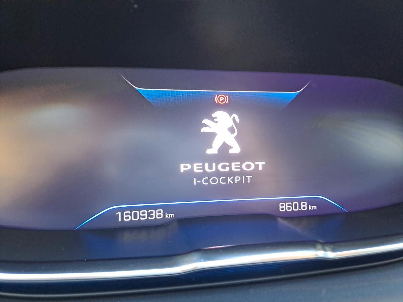 Peugeot 3008 HDi 130 cv tagliandata