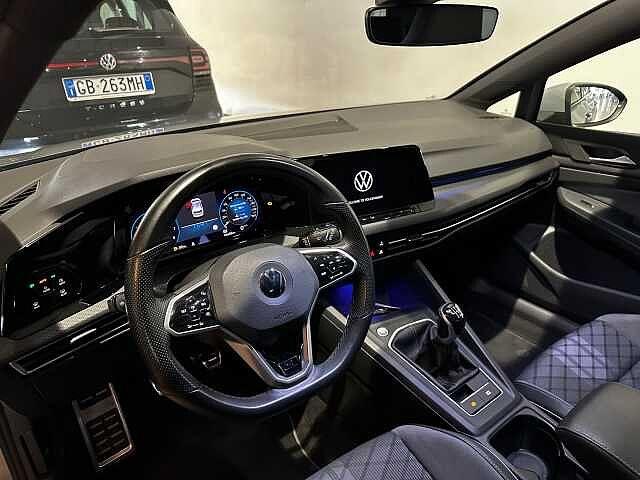 Volkswagen Golf 8ª serie 1.5 TSI EVO ACT R-Line