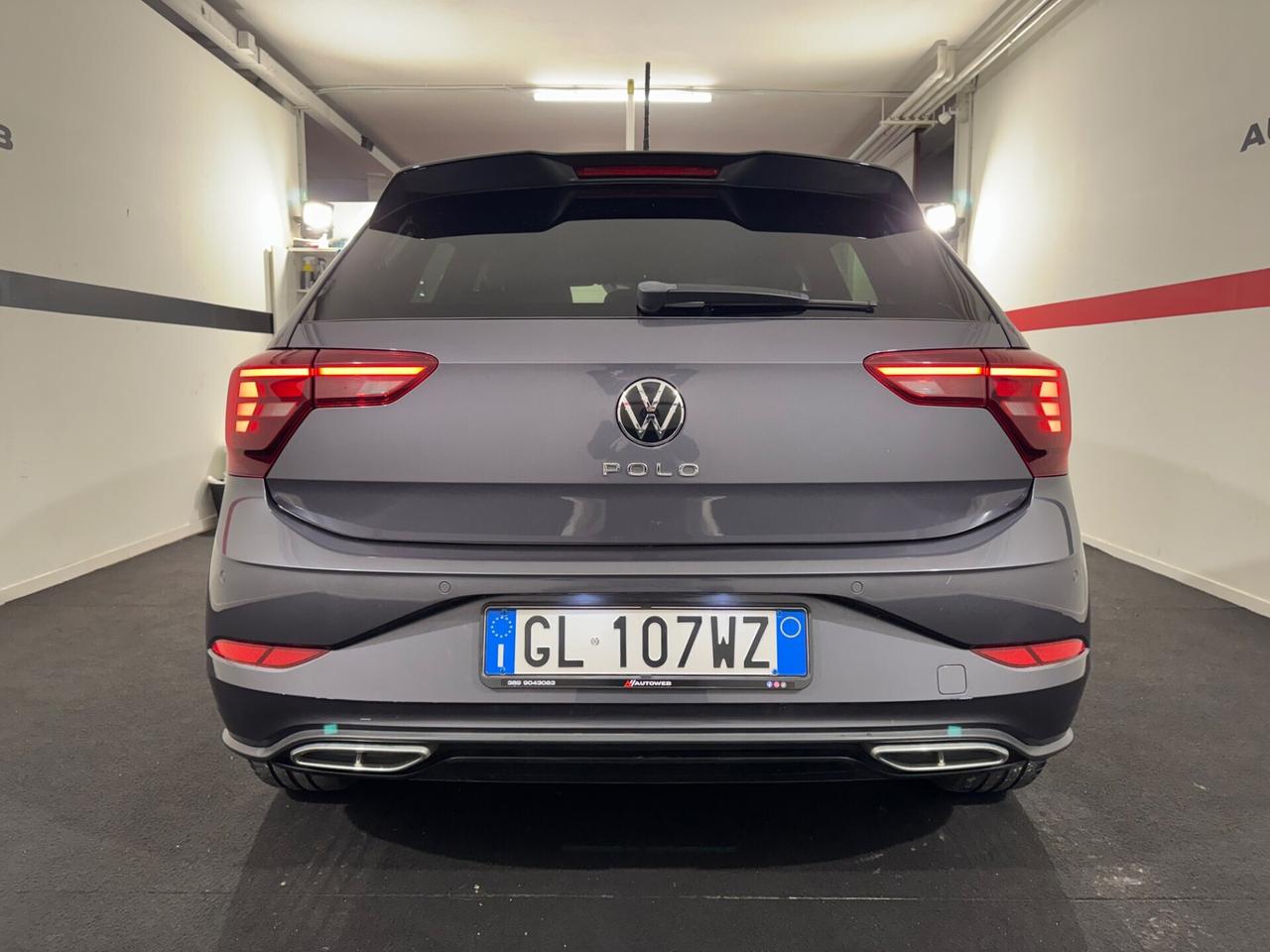 Volkswagen Polo 1.0 TSI DSG R-Line*SOLO 28.000 KM*