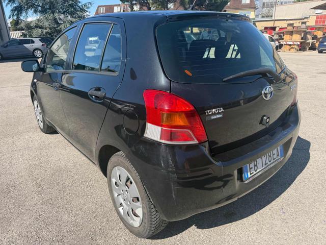 TOYOTA Yaris 1.0 5p Sol senza nessun lavoro da fare