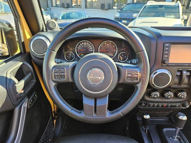 JEEP Wrangler Unlimited 2.8 CRD DPF Sahara Auto