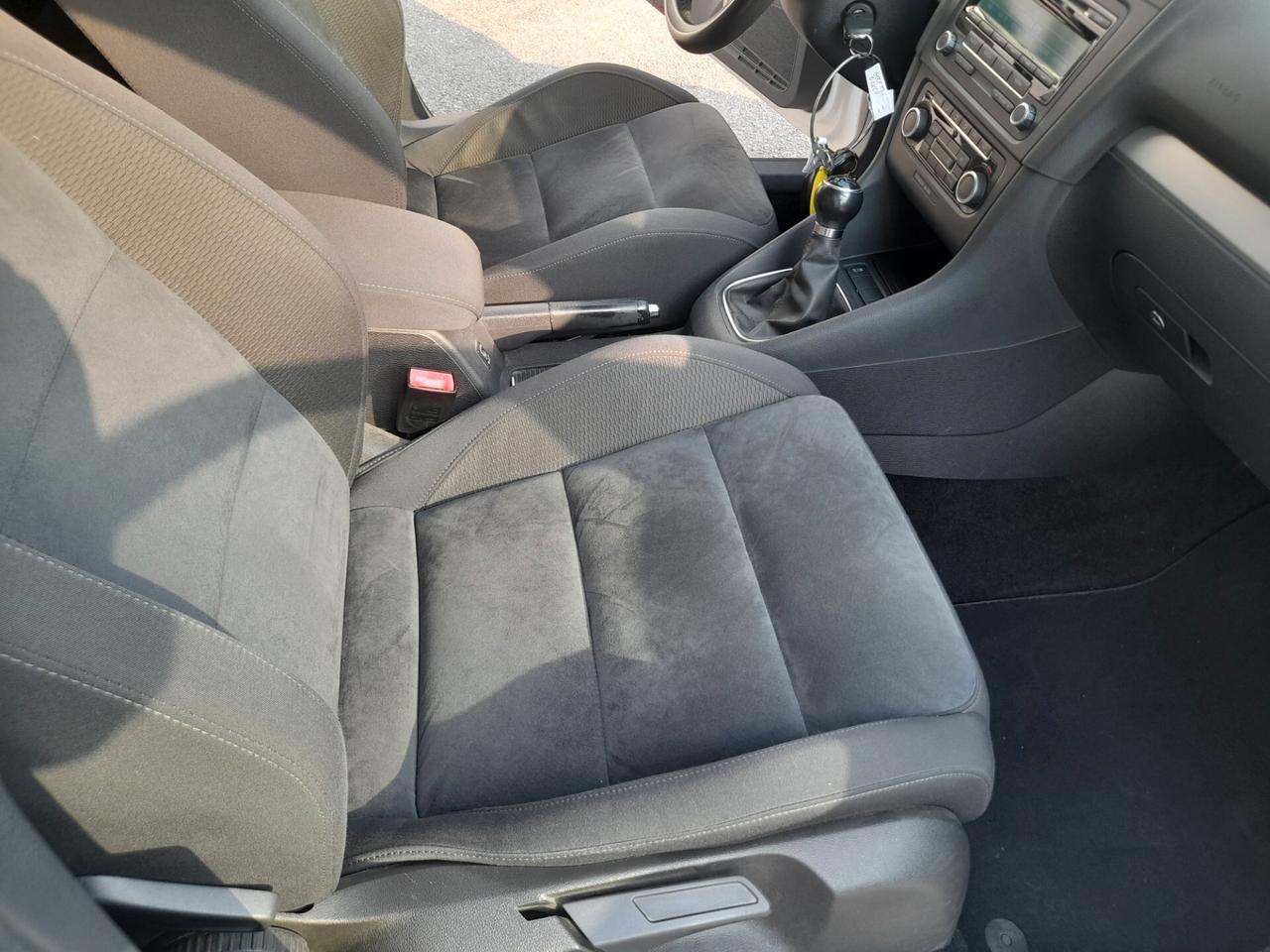 Volkswagen Golf 1.6 TDI DPF 5p. Highline