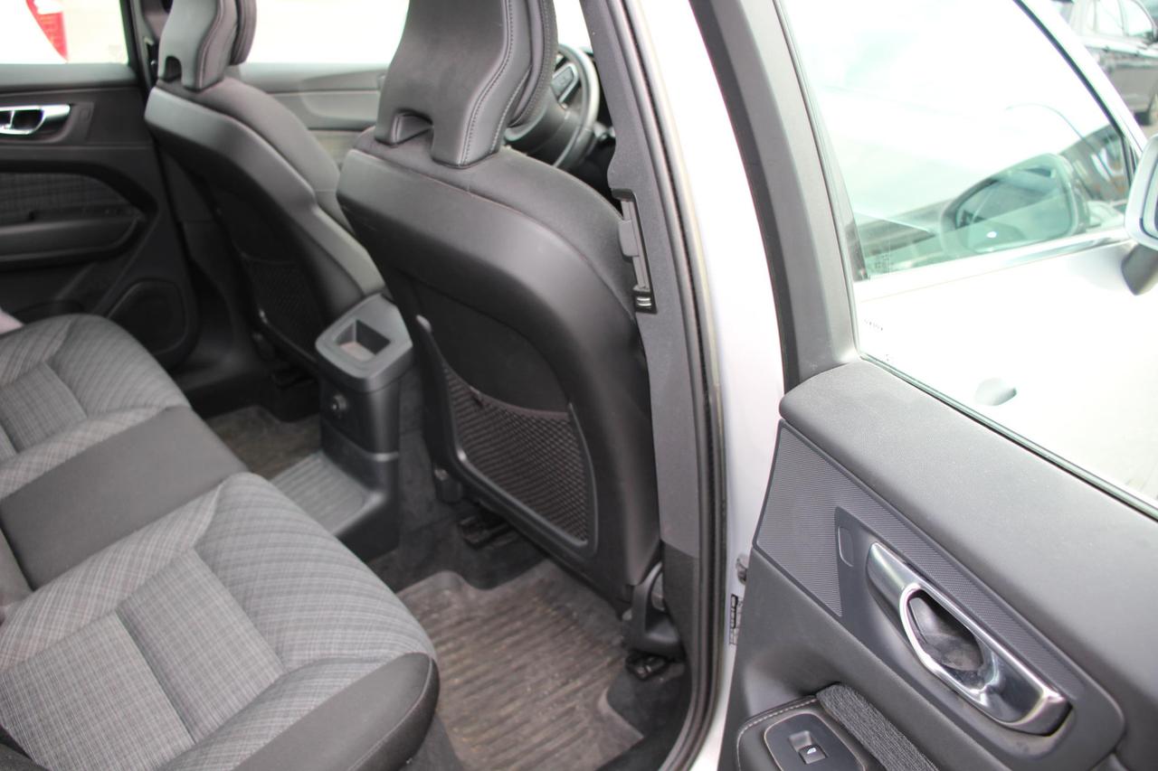 Volvo XC60 2.0 t6 recharge phev Inscription Expression awd auto