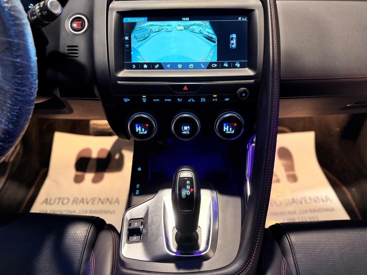 Jaguar E-Pace 2.0D 180 CV AWD First edition