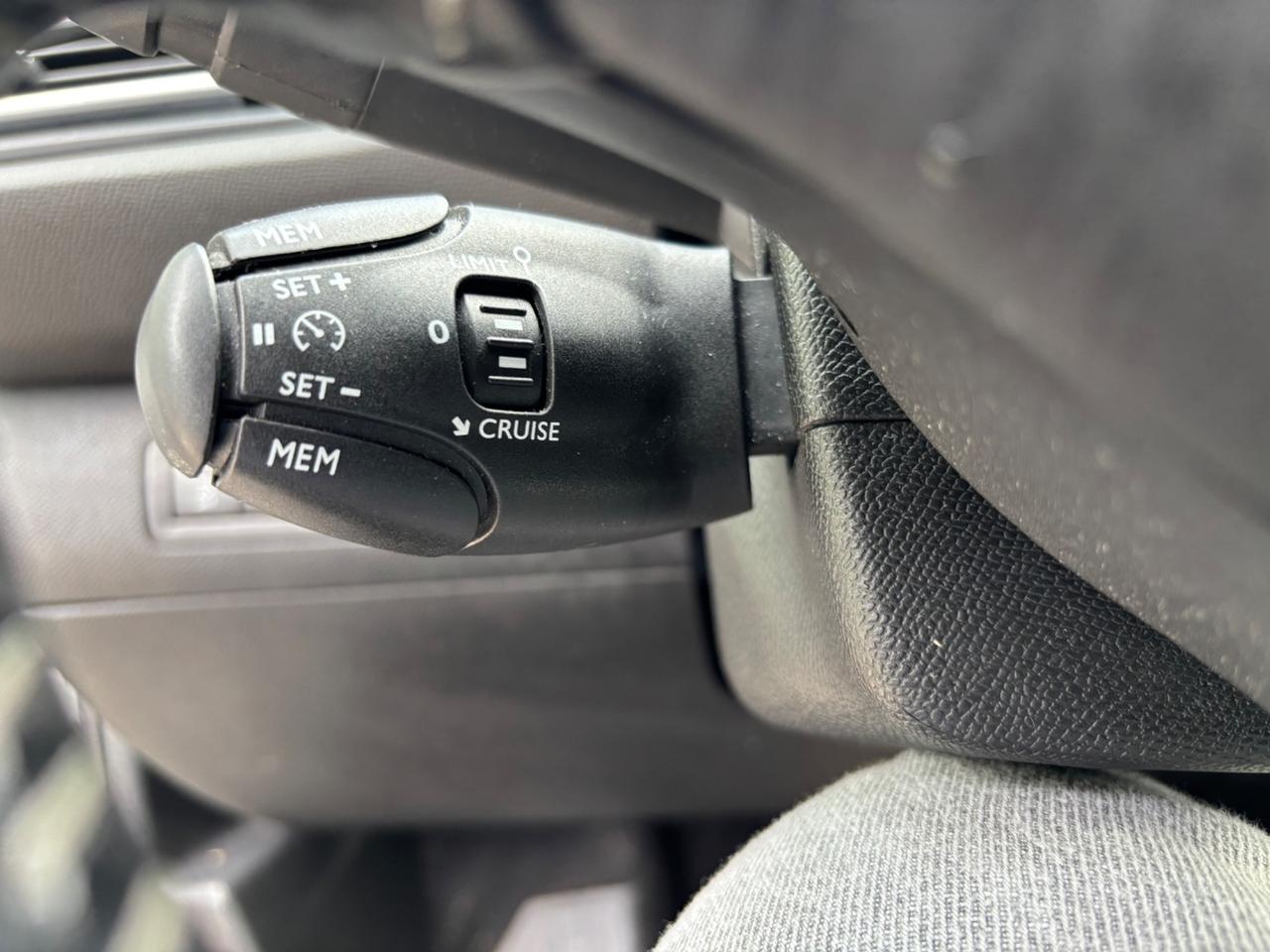 Peugeot 308 1.6 hdi 120cv automatica SW Allure
