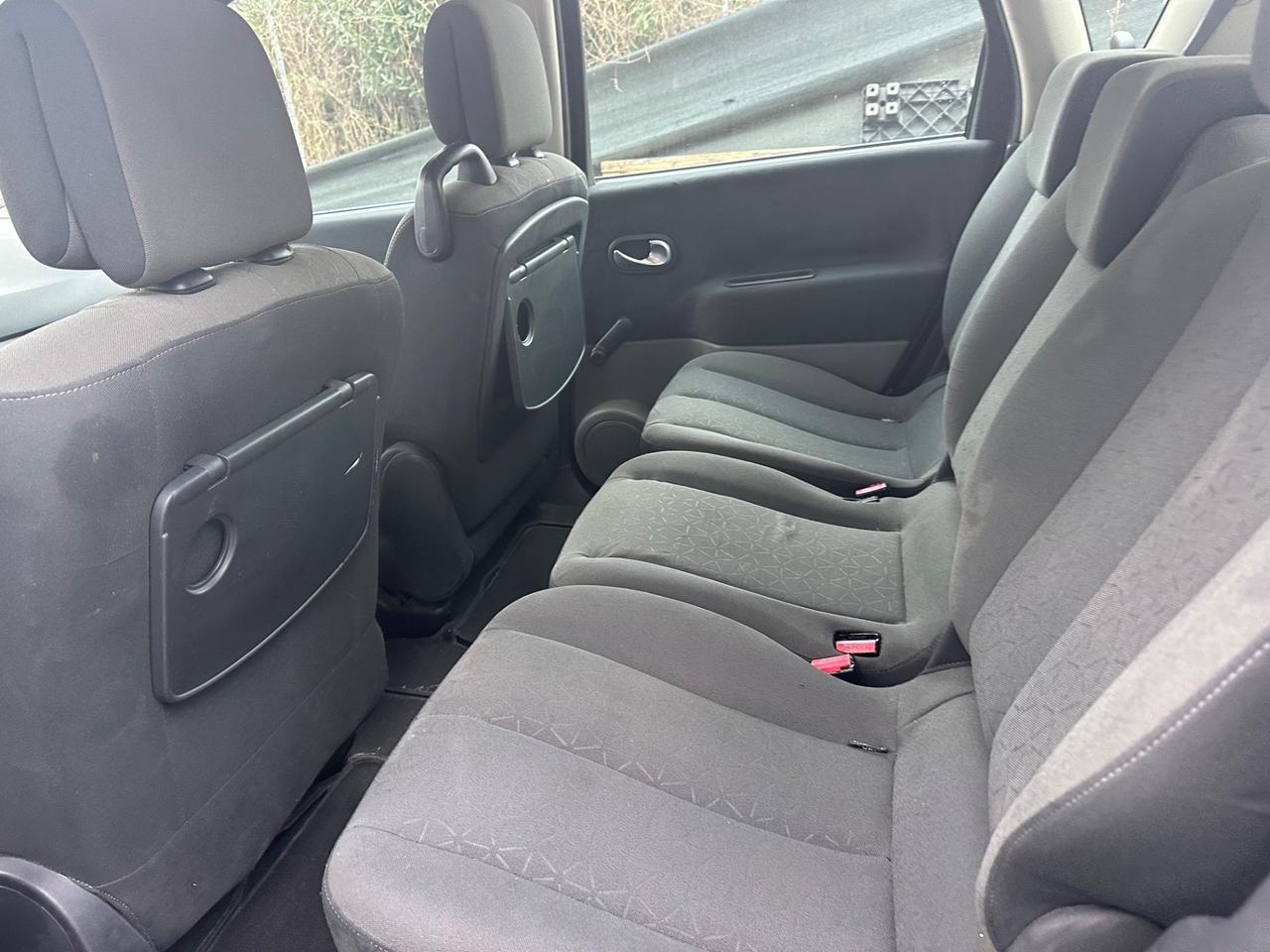 Renault Megane Mégane C-C 1.5 dCi/105CV Exception