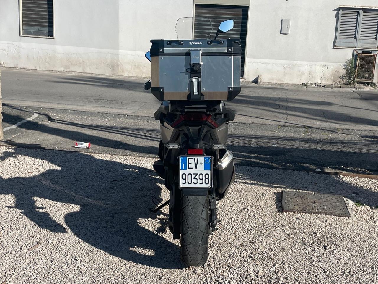 Honda X-Adv 750
