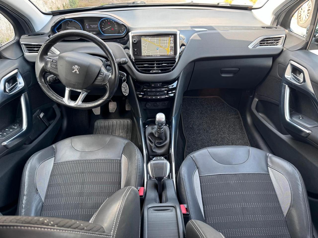 Peugeot 2008 1.6 e-HDi 115 CV Stop&Start Allure