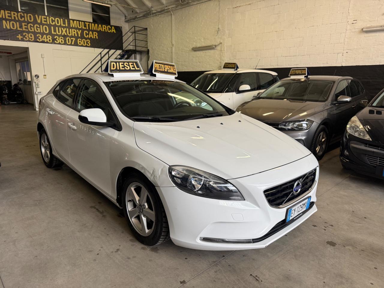 Volvo V40 D2 1.6 SUMMUM