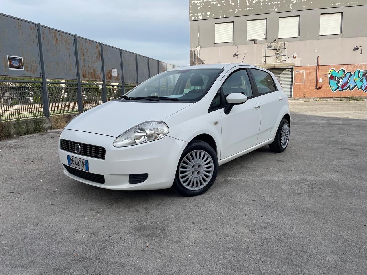 Fiat Grande Punto Restayling 1.3 MJT 75 CV 5 porte Dynamic Full