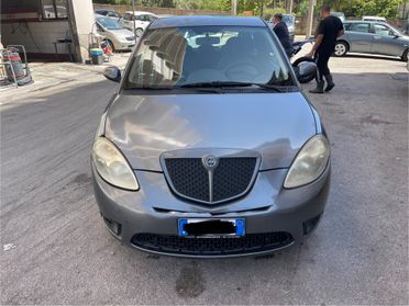 Lancia Ypsilon 1.2 Oro