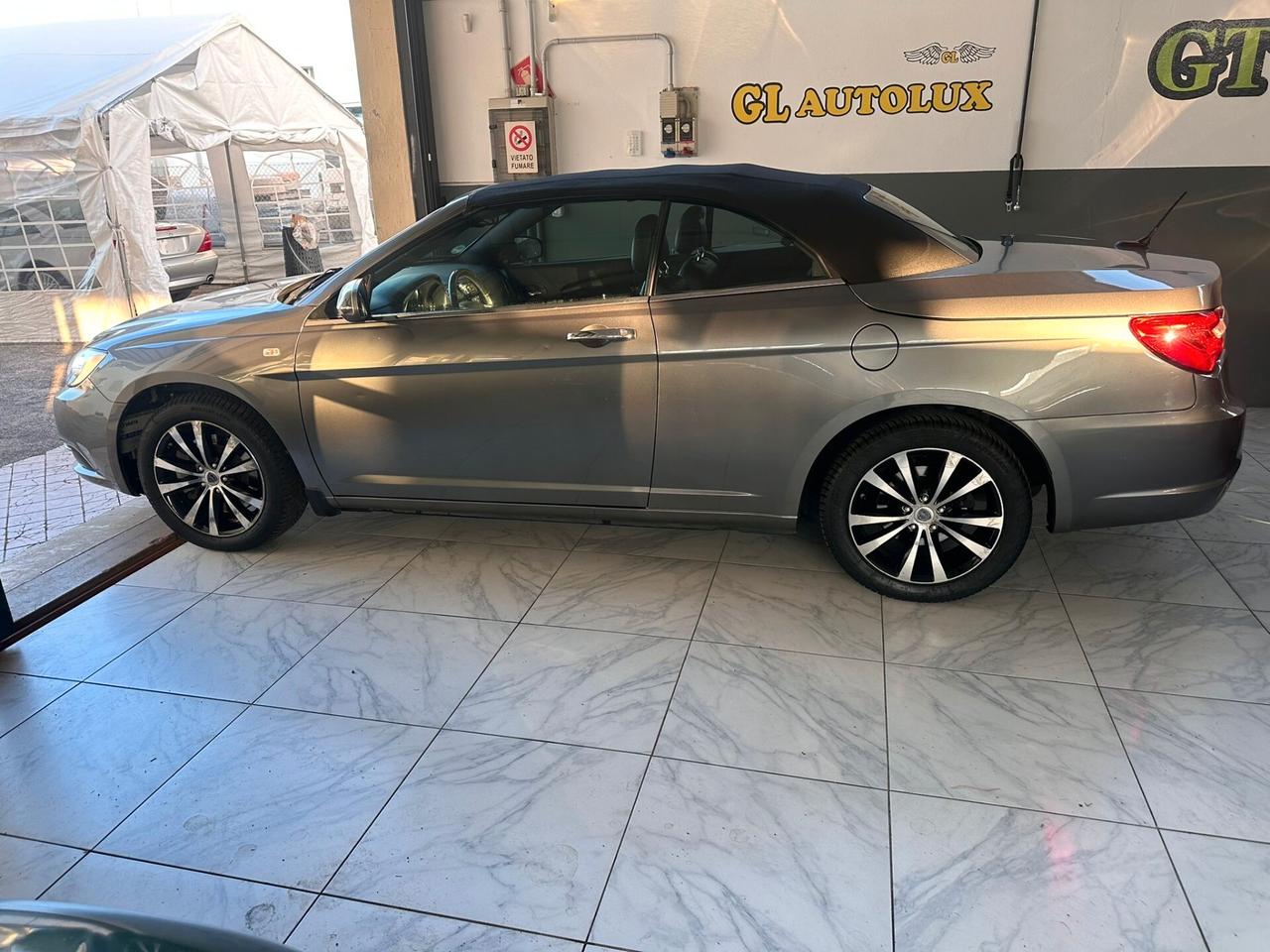 Lancia Flavia 2.4 Cabrio - Permute