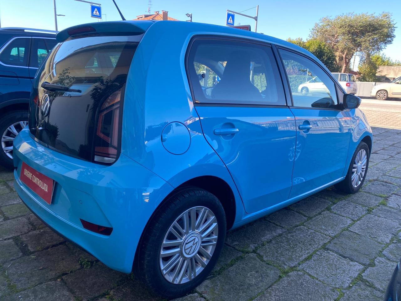 Volkswagen up! 1.0 5p. move BlueMotion Technology