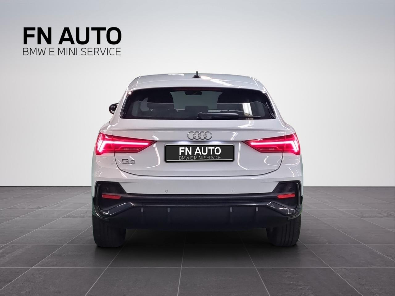 Audi Q3 SPB 45 TFSI e S tronic Business Plus