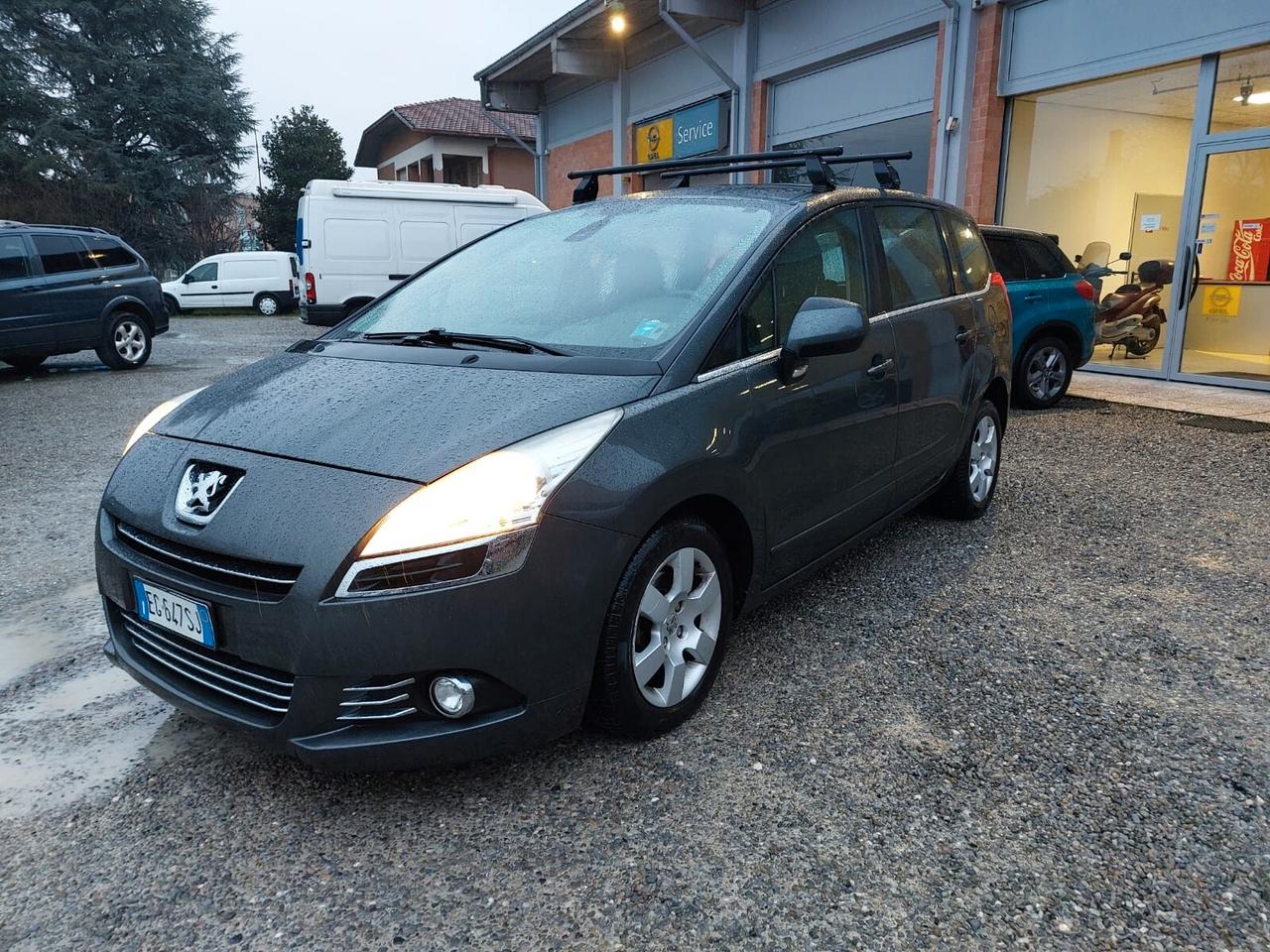 Peugeot 5008 1.6 HDi 112CV 12 MESI GARANZIA