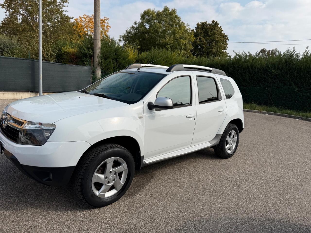 Dacia Duster 1.5 dci 4x4 - 12 MESI DI GARANZIA -