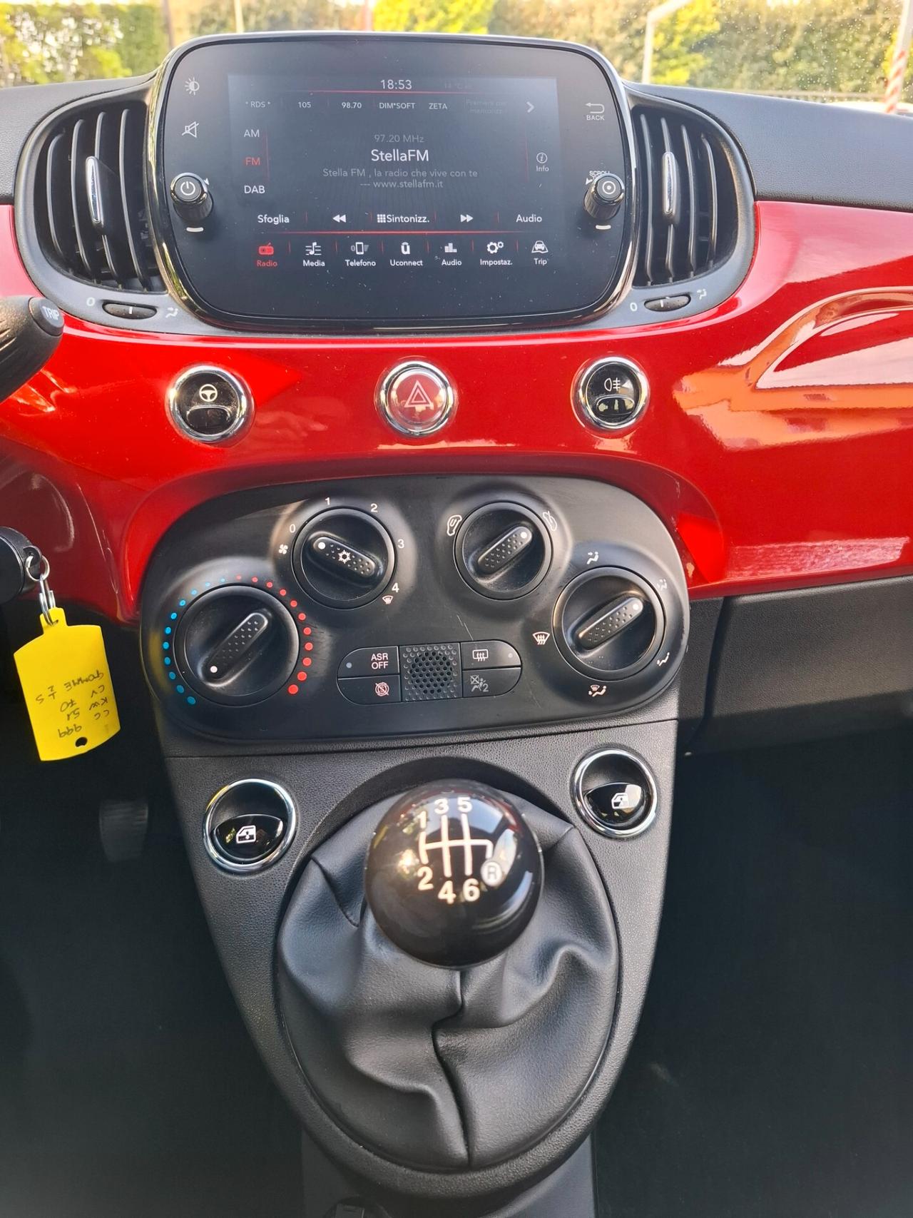 Fiat 500 1.0 Hybrid adatta a neopatentati