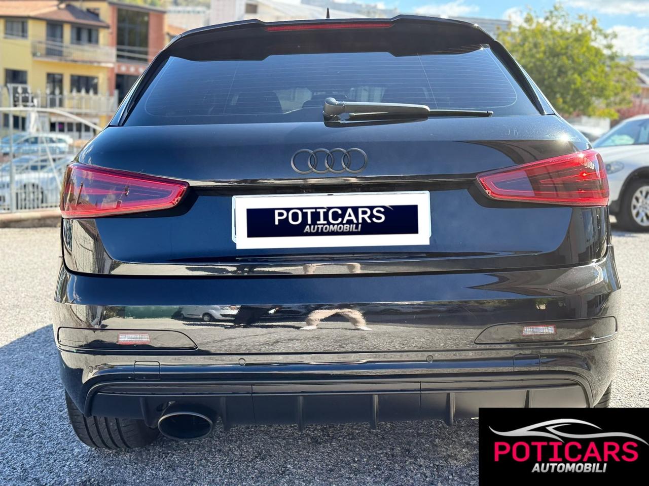 Audi Q3 Rs 2.5 TFSI quattro plus