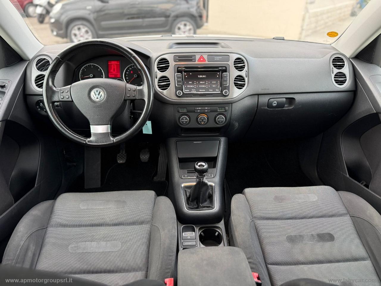 VOLKSWAGEN Tiguan 2.0 16V TDI 4 MOTION 4X4 DPF Sport & Style