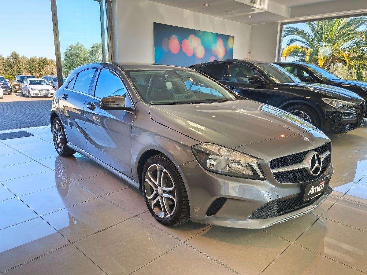 Mercedes-Benz A 180 d Sport Navi/Retro