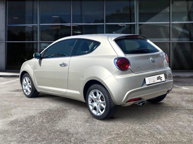 ALFA ROMEO MiTo 1.6 JTDm-2 S&S Distinctive Sport Pack OK NEOPATENT