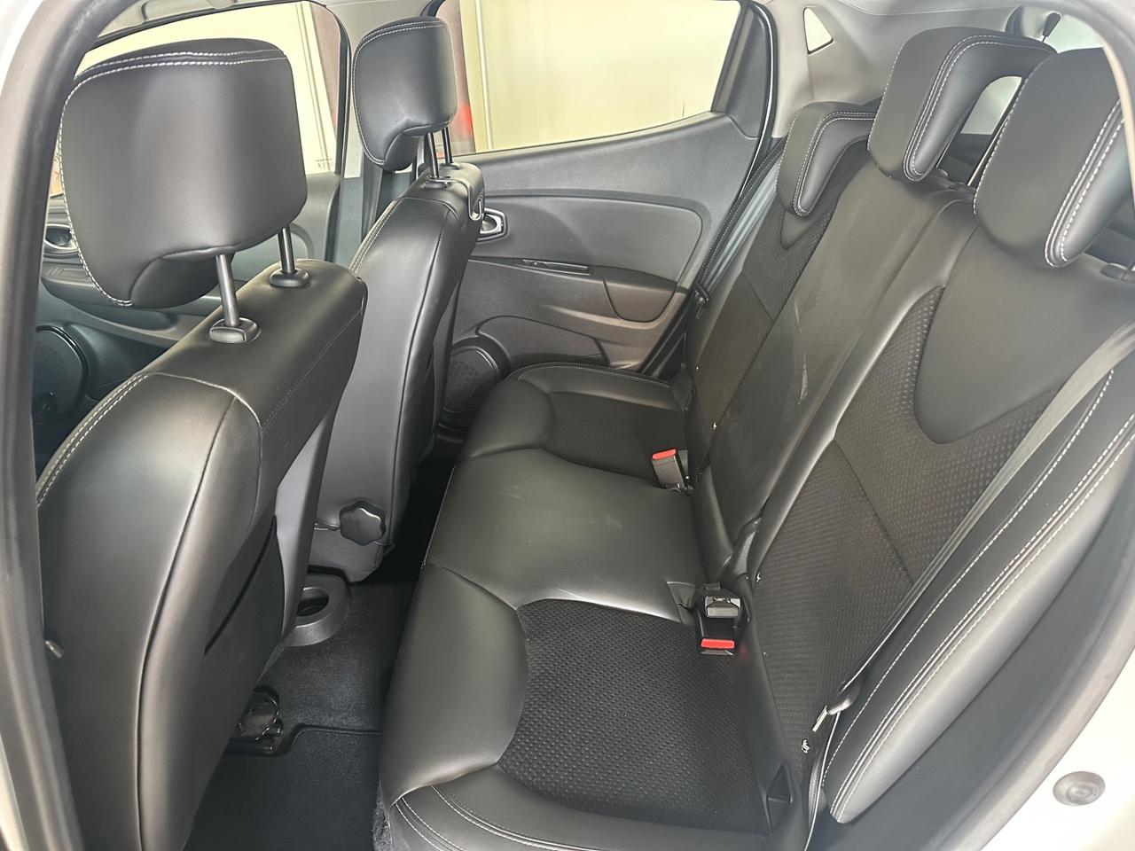 Renault Clio TCe 12V 90CV Start&Stop 5 porte Energy Intens