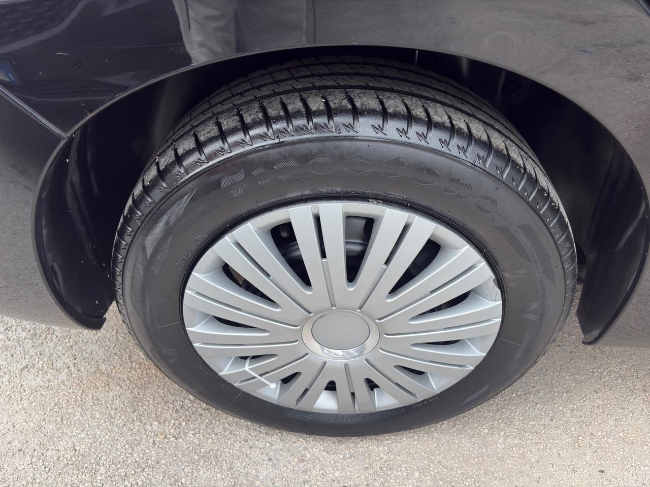 Peugeot 207 1.4 GPL 75CV SW 156000km