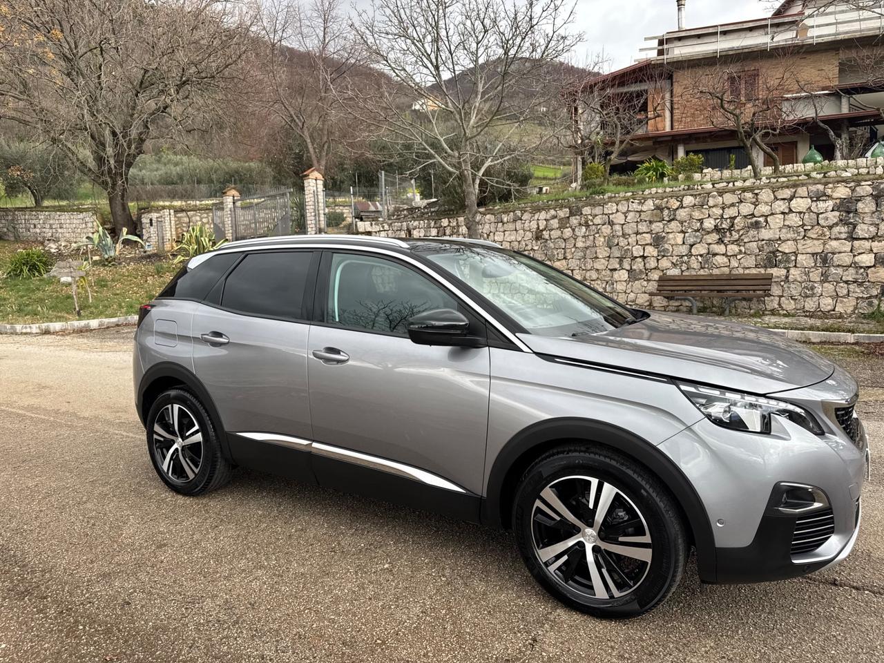 Peugeot 3008 BlueHDi 130 S&S EAT8 Allure