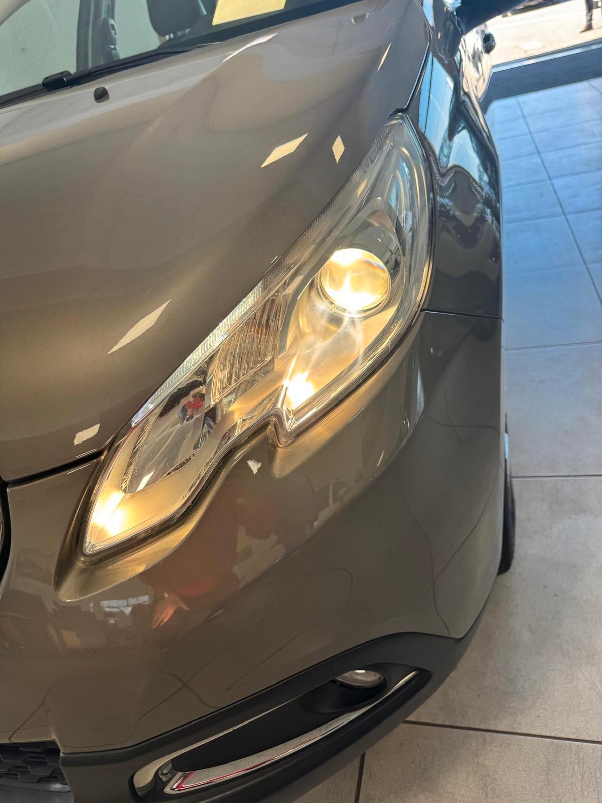 Peugeot 2008 1.6 e-HDI 92CV S&S ALLURE 2014