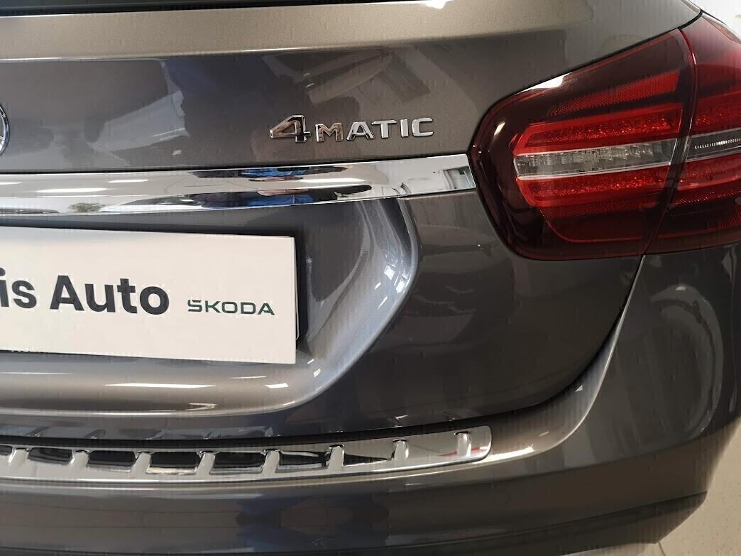 Mercedes-benz GLA 200 180 d Sport 4 MATIC