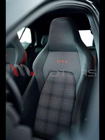 Volkswagen Golf GTI 2.0 TSI 265 CV DSG *TETTO*IQ.LIGHT
