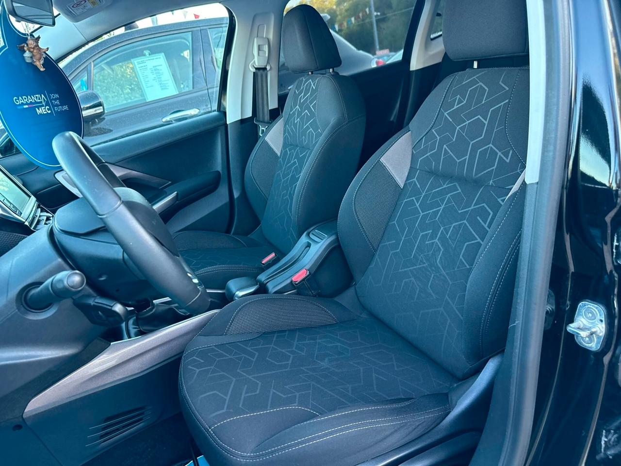 Peugeot 2008 BlueHDi 100 Active