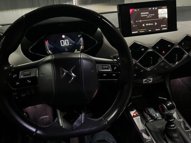 DS AUTOMOBILES DS 3 Crossback BlueHDi 100 So Chic