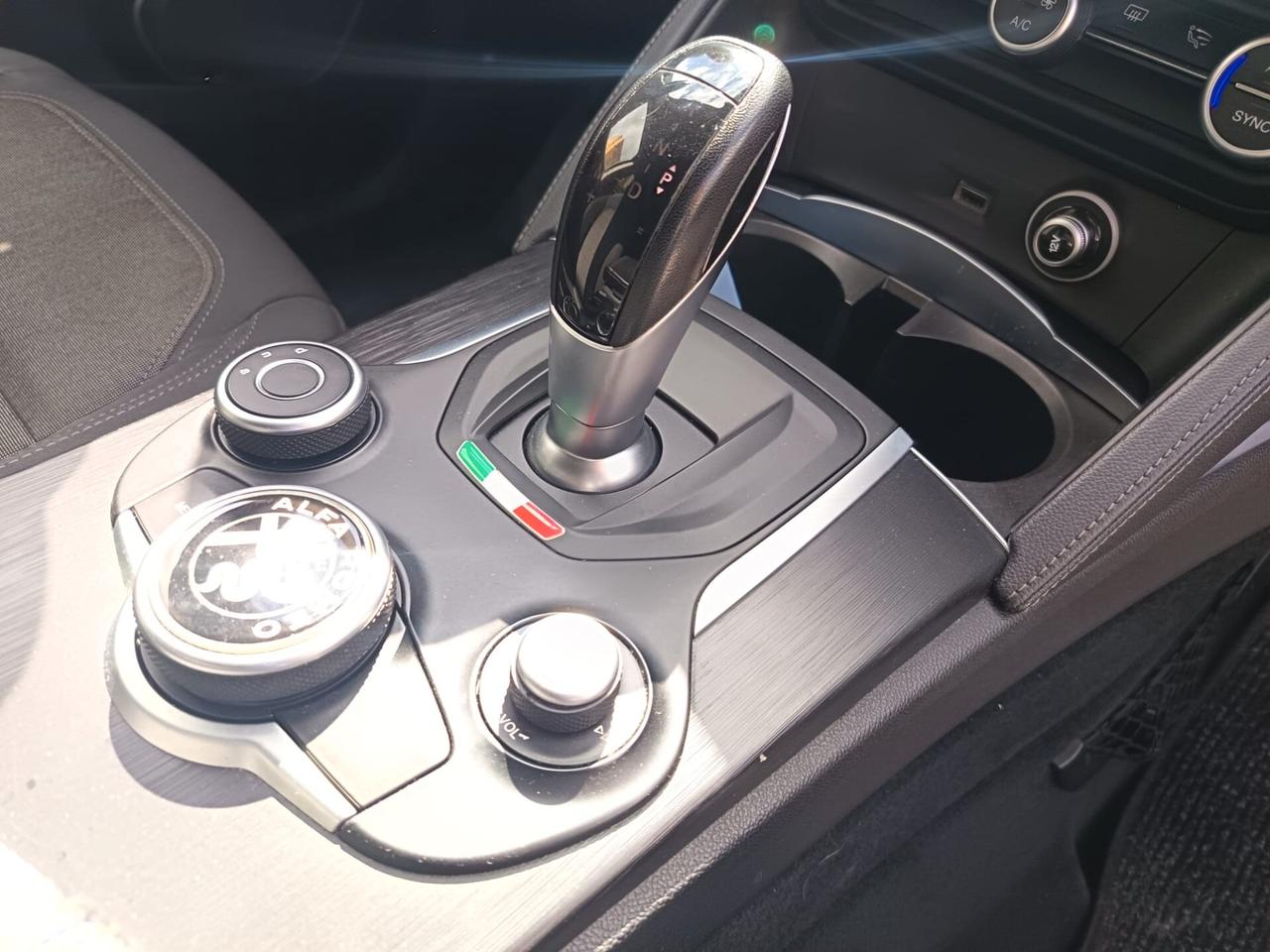 Alfa Romeo Stelvio 2.2 Turbodiesel 210 CV AT8 Q4 Business