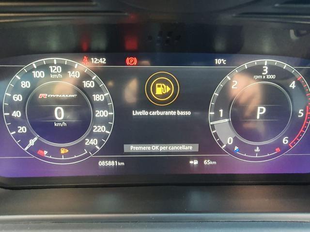LAND ROVER Range Rover Velar 2.0D I4 240 CV R-Dynamic SE