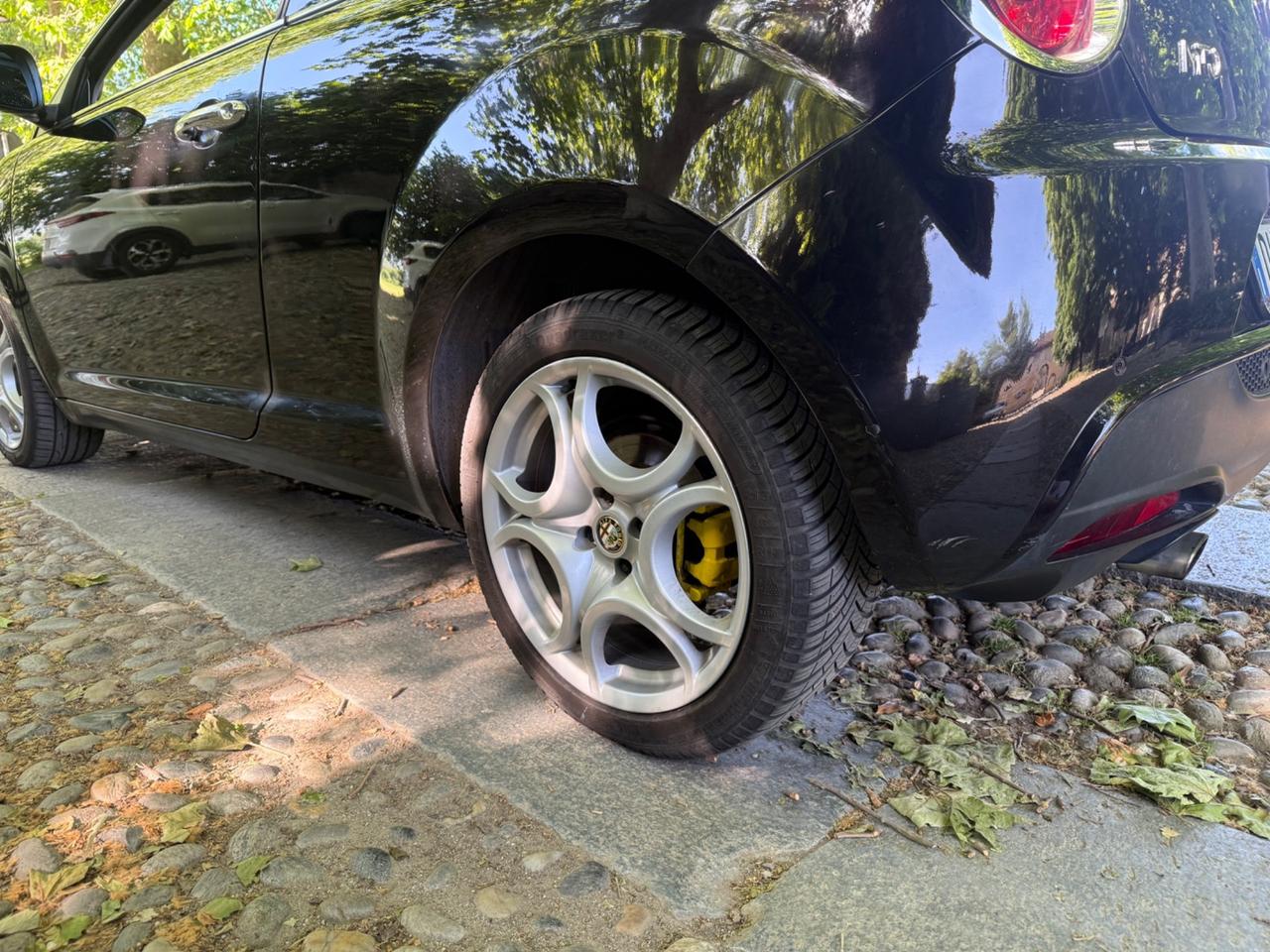 Alfa Romeo MiTo 1.4 T 120 CV GPL Distinctive Sport Pack