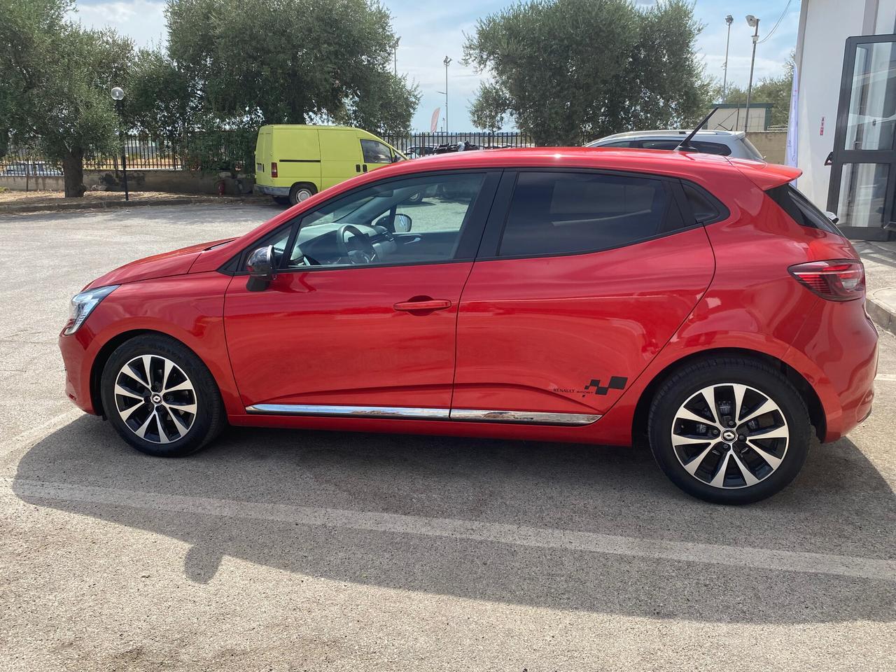 Renault Clio TCe 90 CV 5 porte Techno