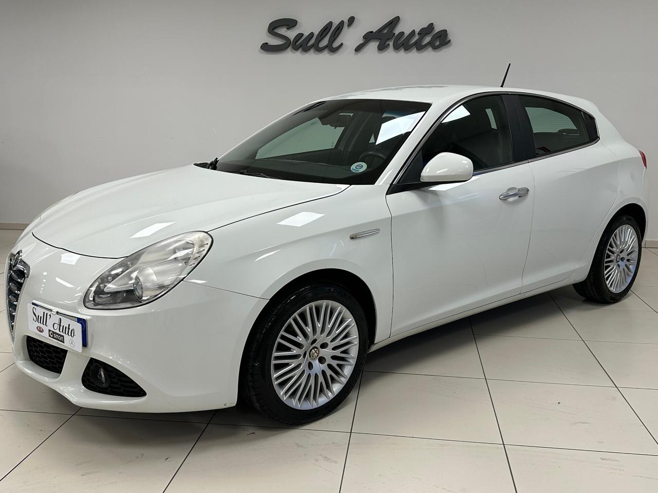 Alfa Romeo Giulietta 1.6 JTDm-2 105 CV Distinctive - 2012