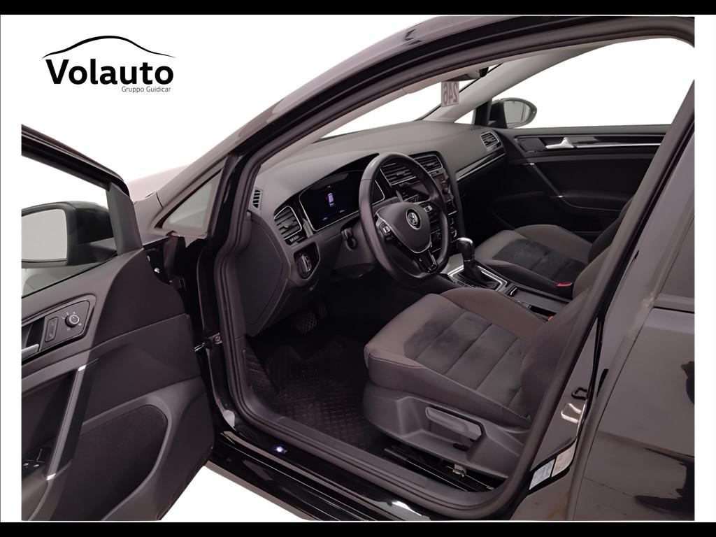 VOLKSWAGEN Golf VII 2017 5p - Golf 5p 1.5 tsi Executive 130cv dsg