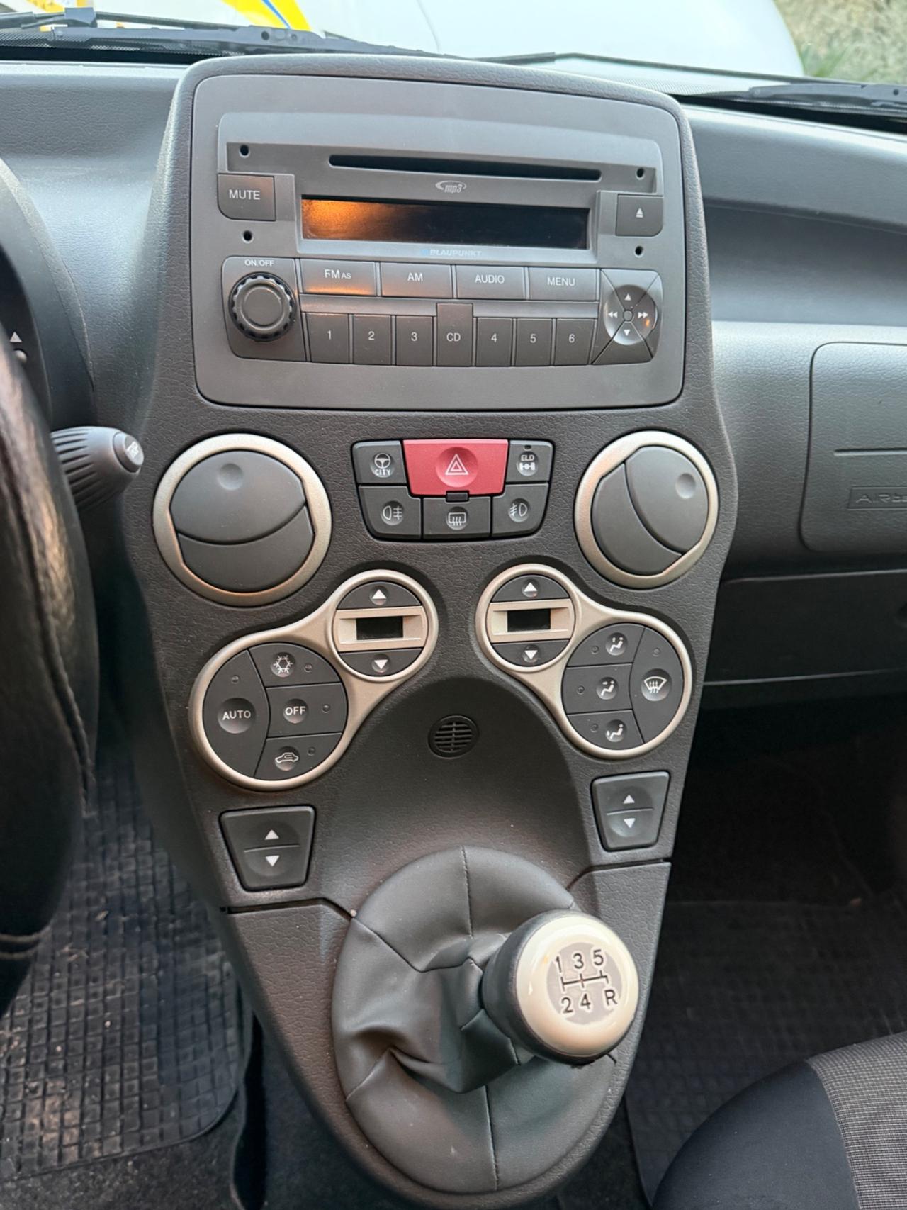 Fiat Panda 1.3 MJT 16V 4x4 cross