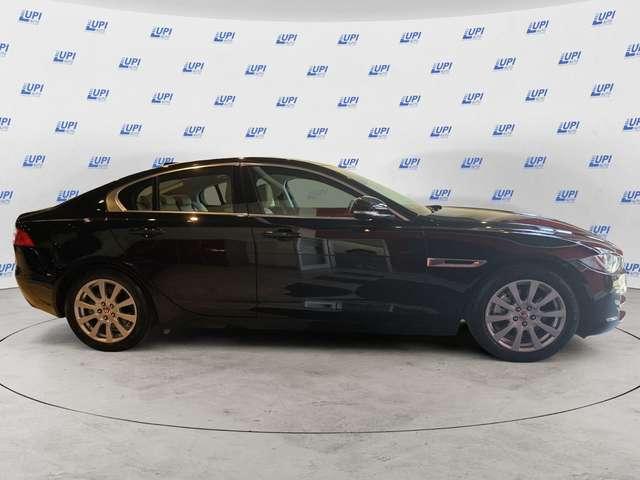 Jaguar XE 2.0d i4 Prestige 180cv auto my18