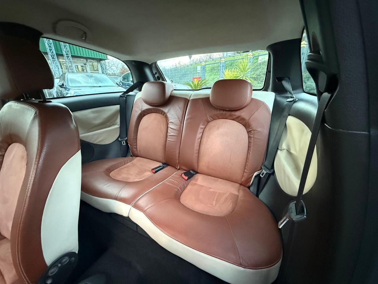 Lancia Ypsilon 1.3 MJT 90 CV Platino