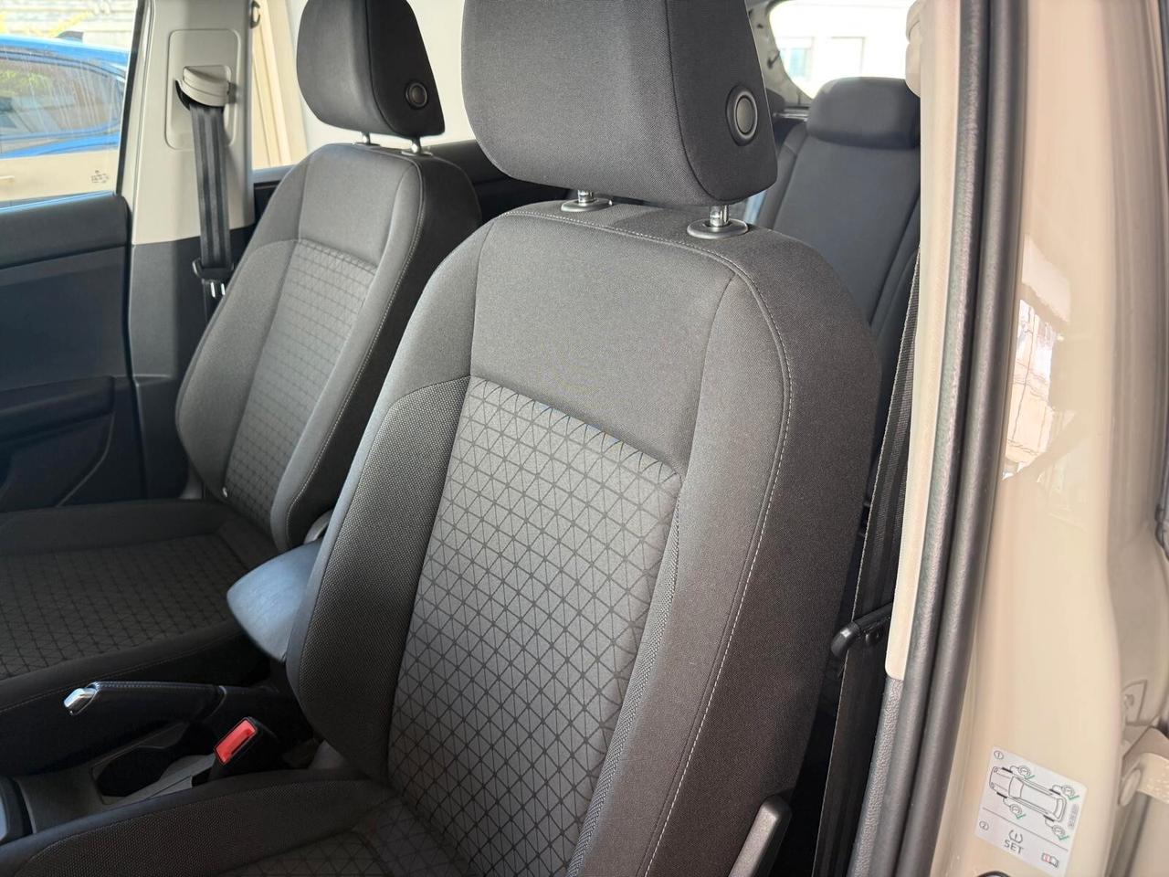 Volkswagen T-Cross 1.0 TSI Sport