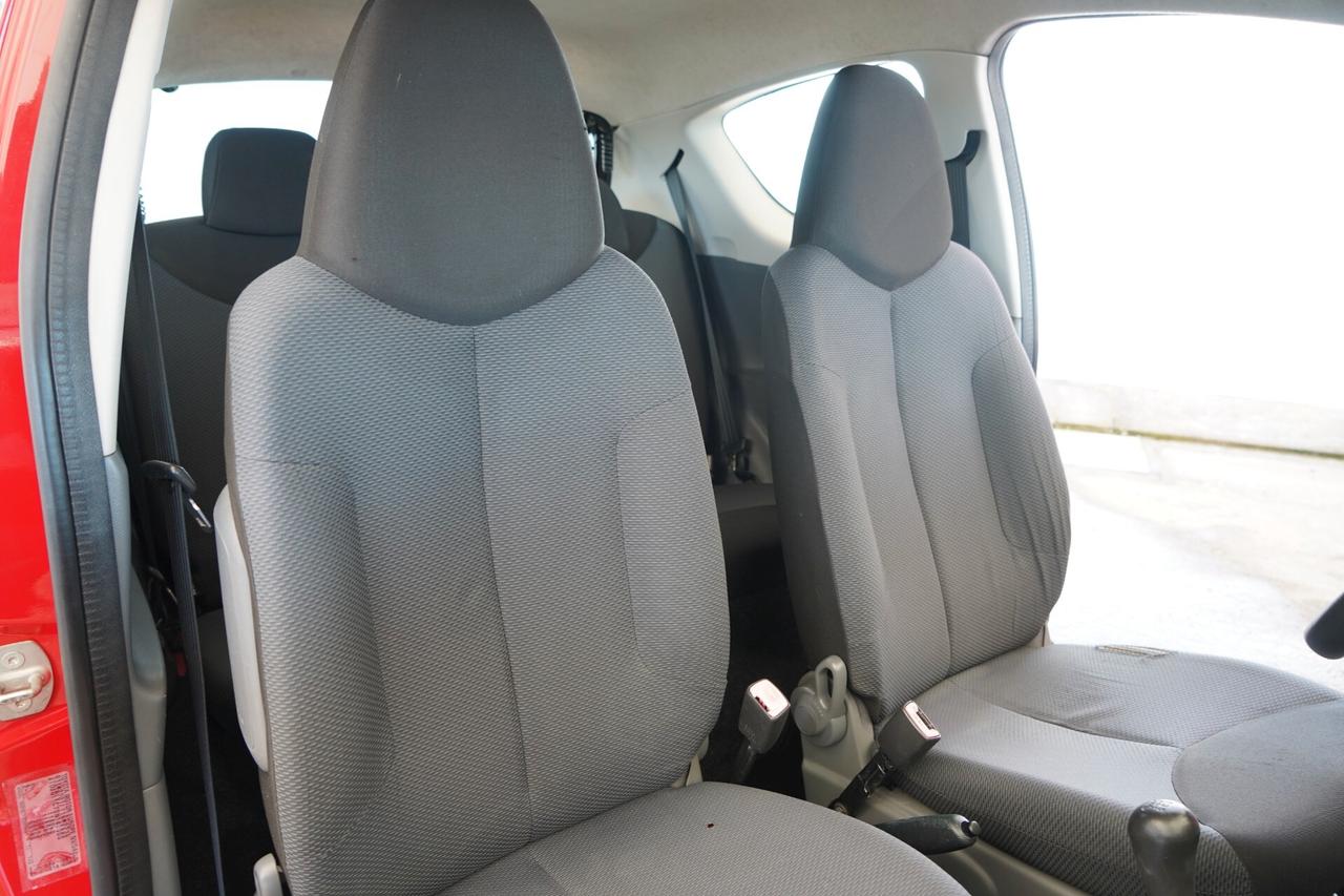 Toyota Aygo 1.0 12V VVT-i 3 porte Sol