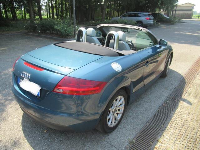 Audi TT Roadster 2.0 TFSI