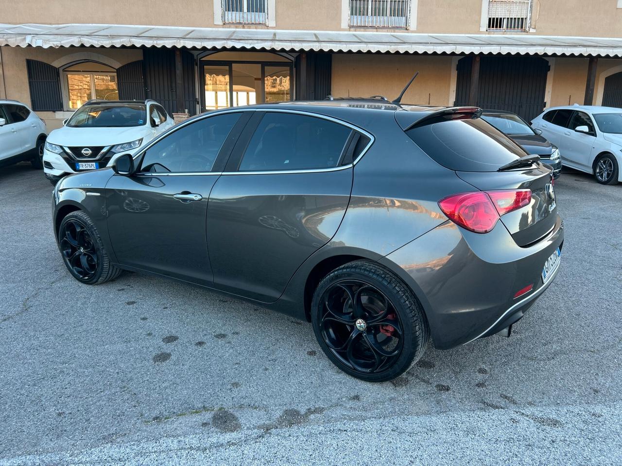 Alfa Romeo Giulietta 1.6 JTDm-2 105 CV Exclusive